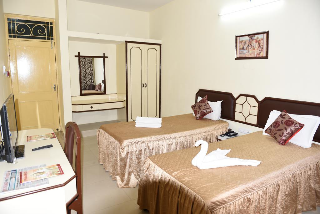 Hotel Lumbini International Bodh-Gajá Kültér fotó