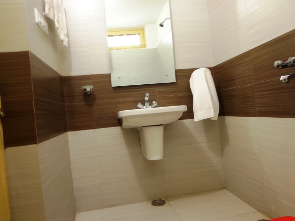 Hotel Lumbini International Bodh-Gajá Kültér fotó
